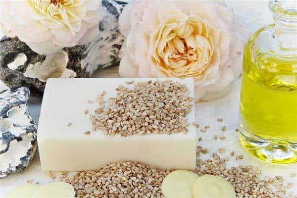 梦见蓖麻油是什么意思 梦见蓖麻油是什么意思