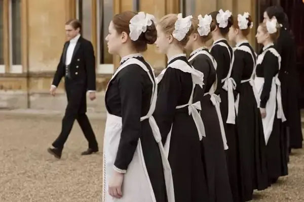 梦见仆人佣人是什么意思 梦见仆人佣人是什么意思