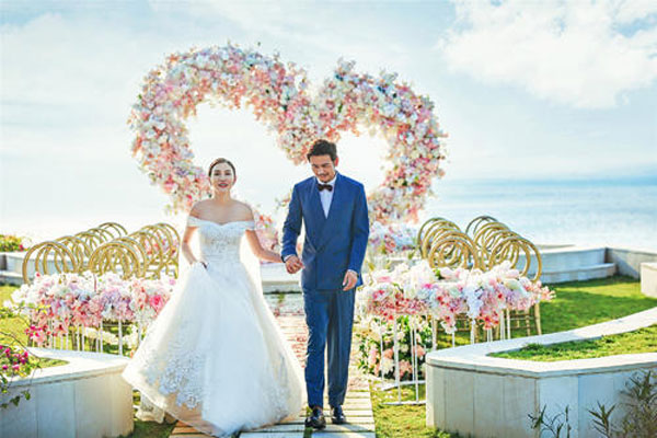 老婆和别人结婚 老婆和别人结婚