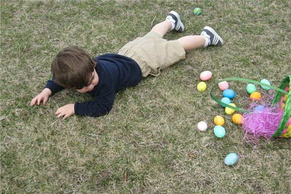 梦到坠落是什么意思 梦到坠落是什么意思