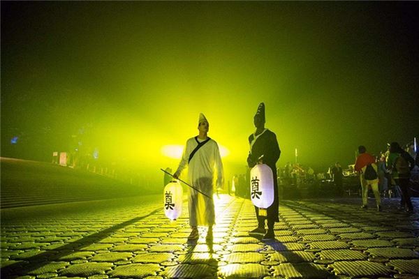 梦见黑白无常 梦见黑白无常