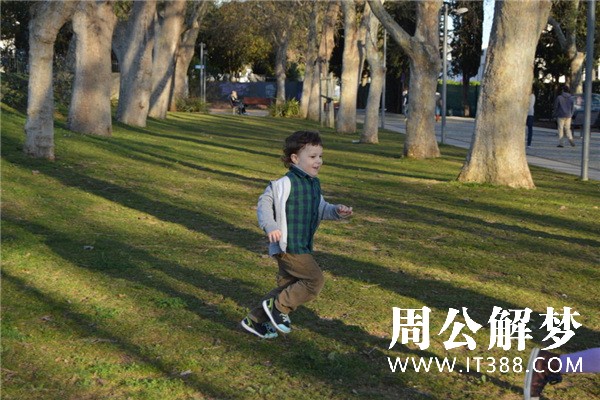 梦见娃娃是什么意思 梦见娃娃是什么意思