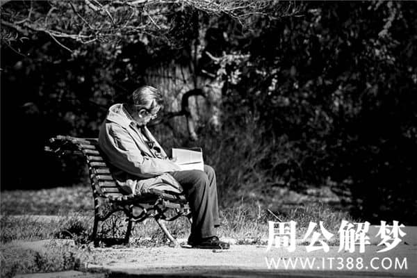 梦到去世的亲人说话,怎么回事？