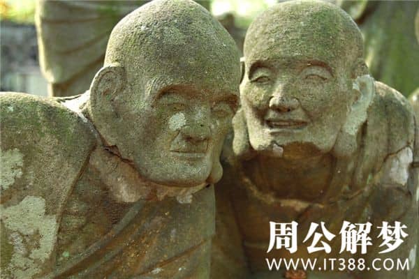 梦见死人和自己说话是什么意思 梦见死人和自己说话是什么意思