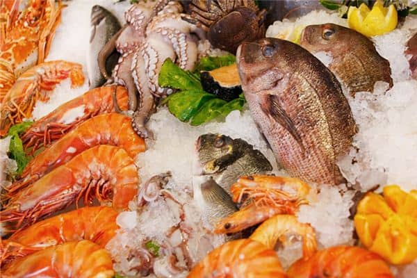 梦见鱼虾是什么预兆 梦见鱼虾是什么预兆