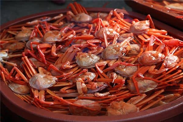 梦见很多螃蟹是什么意思 梦见很多螃蟹是什么意思