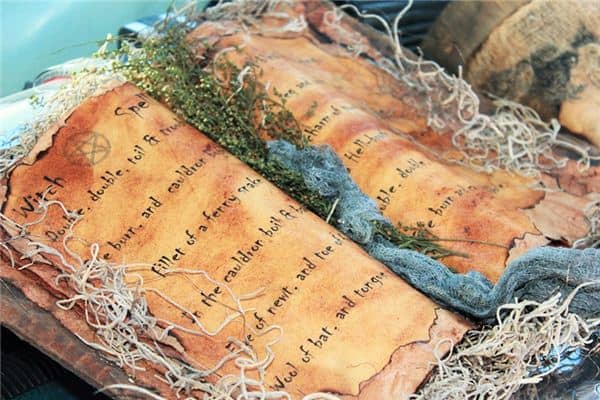 梦见咒语是什么意思 梦见咒语是什么意思