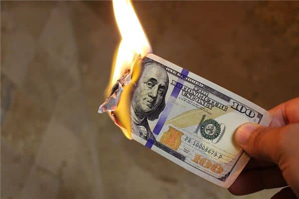 梦见烧冥钱是什么意思 梦见烧冥钱是什么意思