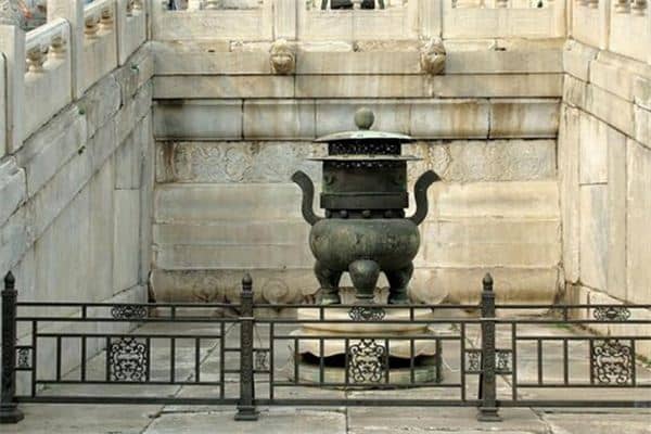 梦见香炉是什么意思 梦见香炉是什么意思