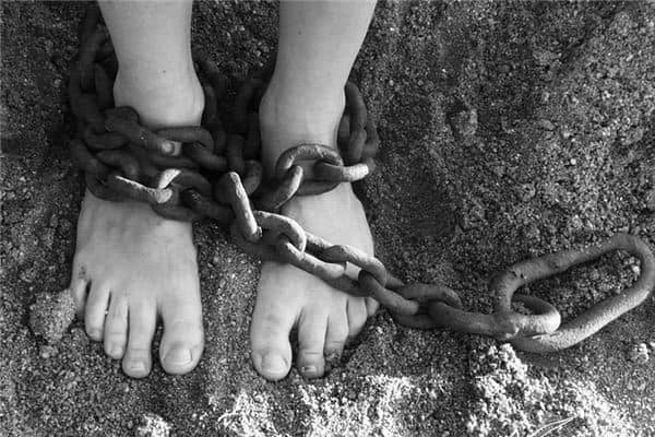 梦见捆绑是什么意思 梦见捆绑是什么意思