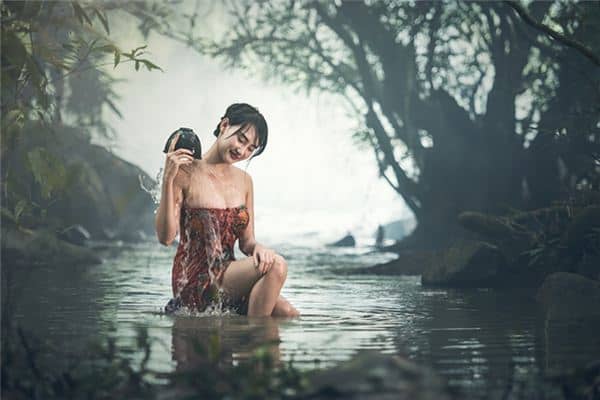 梦见进洗澡堂是什么意思 梦见进洗澡堂是什么意思