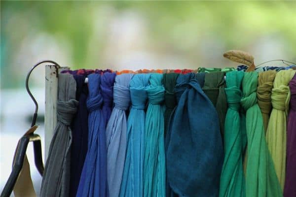 梦见买围巾是什么意思 梦见买围巾是什么意思