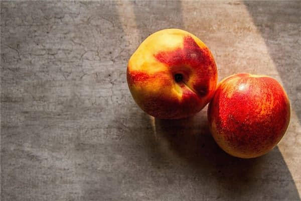 梦见偷桃是什么意思 梦见偷桃是什么意思