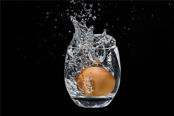 梦见扔鸡蛋是什么意思 梦见扔鸡蛋是什么意思