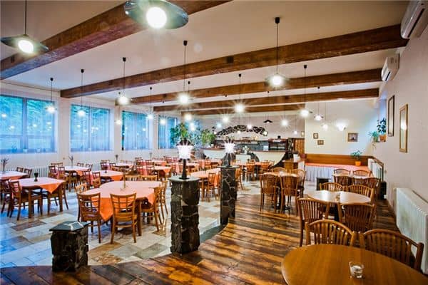 梦见开饭店是什么意思 梦见开饭店是什么意思