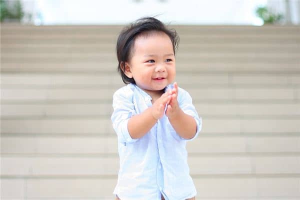 梦见拍手是什么意思 梦见拍手是什么意思