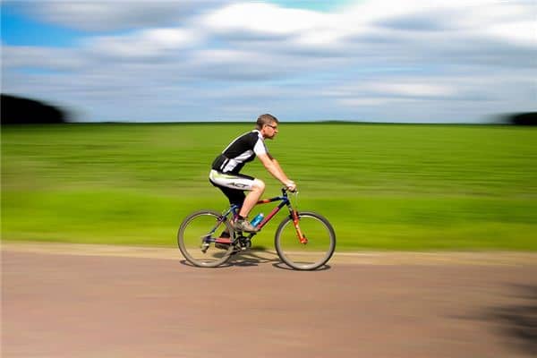 梦见骑车 梦见骑车