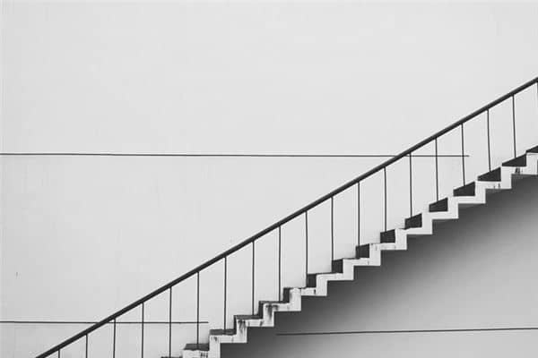 梦见楼梯是什么意思 梦见楼梯是什么意思