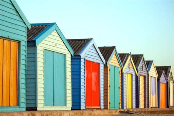 梦见一排房子是什么意思 梦见一排房子是什么意思