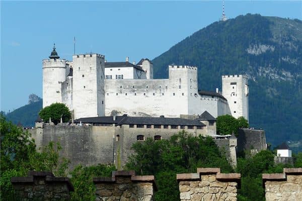 梦见要塞是什么意思 梦见要塞是什么意思