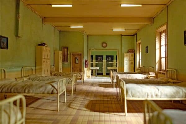 梦见宿舍是什么意思 梦见宿舍是什么意思