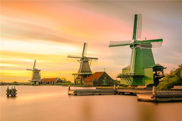 梦见风车是什么意思 梦见风车是什么意思