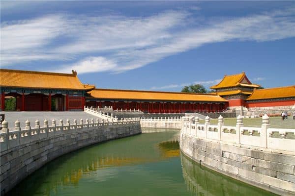 梦见名胜古迹是什么意思 梦见名胜古迹是什么意思