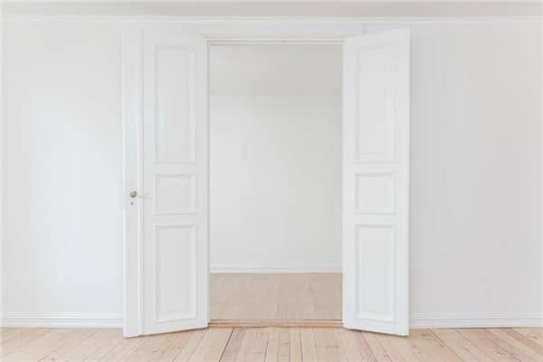 梦见大门是什么意思 梦见大门是什么意思