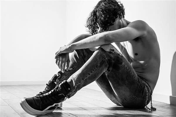 梦见抓痕是什么意思 梦见抓痕是什么意思