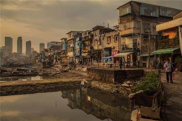 梦见贫穷是什么意思 梦见贫穷是什么意思