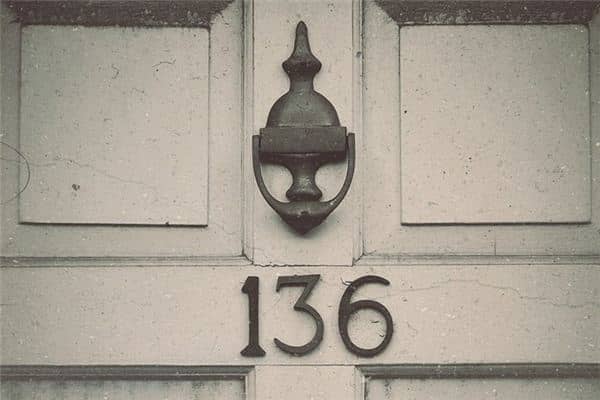 梦见敲门是什么意思 梦见敲门是什么意思