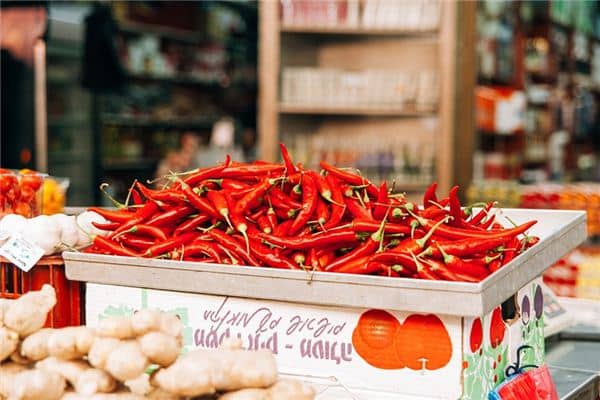 梦见辣味是什么意思 梦见辣味是什么意思