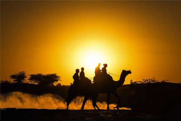 梦见轶闻是什么意思 梦见轶闻是什么意思