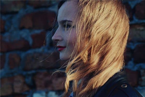 梦见侧面是什么意思 梦见侧面是什么意思