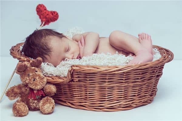 梦见子女是什么意思 梦见子女是什么意思