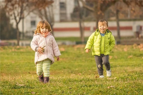 梦见妹妹是什么意思 梦见妹妹是什么意思