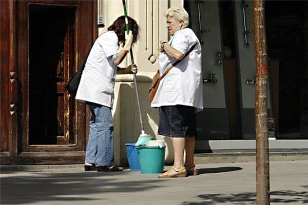 梦见邻居是什么意思 梦见邻居是什么意思