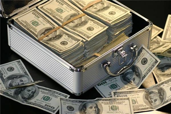 梦见有钱人是什么意思 梦见有钱人是什么意思