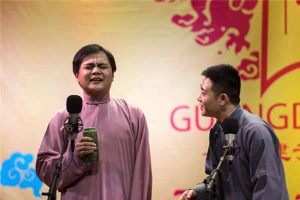 梦见相声家是什么意思 梦见相声家是什么意思