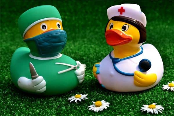 梦见助产士是什么意思 梦见助产士是什么意思