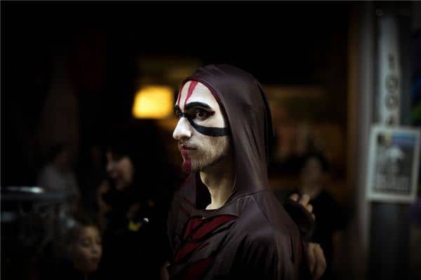 梦见男演员是什么意思 梦见男演员是什么意思