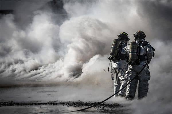 梦见火被扑灭是什么意思 梦见火被扑灭是什么意思