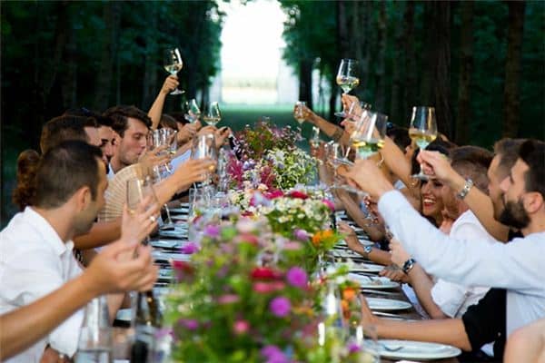 梦见婚礼派对是什么意思 梦见婚礼派对是什么意思