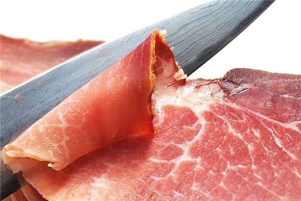 梦见割肉是什么意思 梦见割肉是什么意思