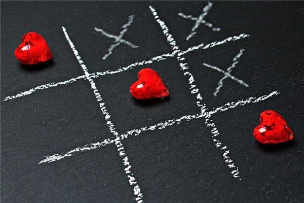 梦见三角恋爱是什么意思 梦见三角恋爱是什么意思