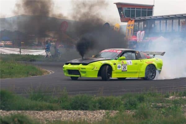 梦见自己的车着火了是什么意思 梦见自己的车着火了是什么意思