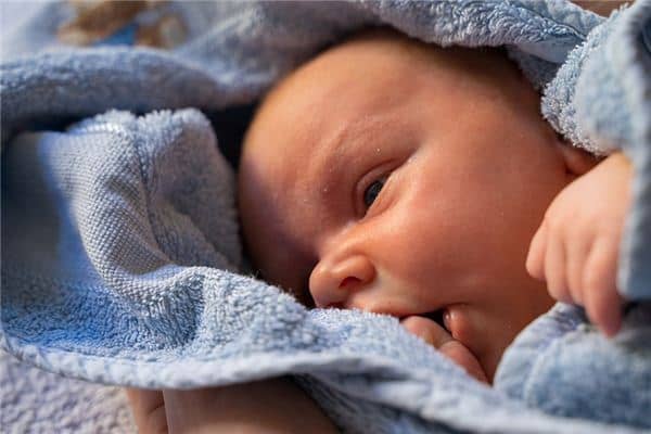 梦见生产是什么意思 梦见生产是什么意思