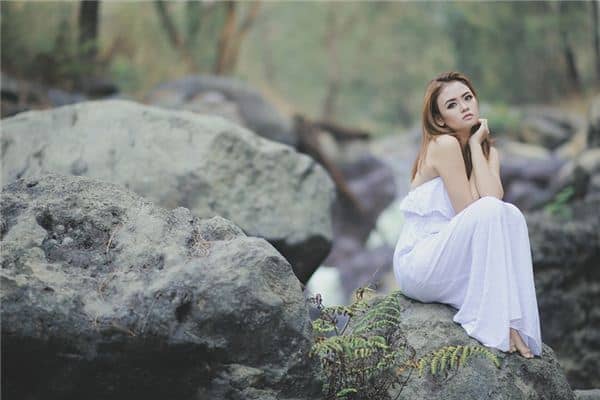 梦见脸发红是什么意思 梦见脸发红是什么意思