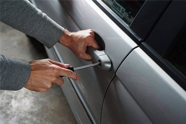 梦见打小偷是什么意思 梦见打小偷是什么意思