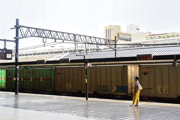 梦见等车是什么意思 梦见等车是什么意思